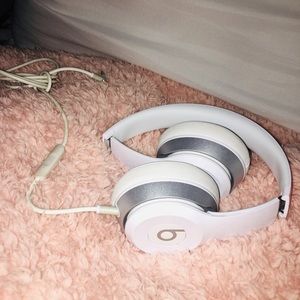 Beat headphones